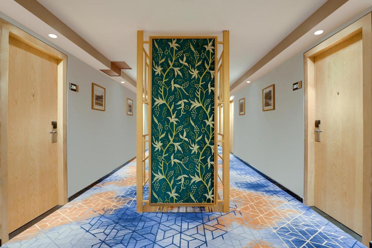 Lemon Tree Hotel, Sonāmarg エクステリア 写真