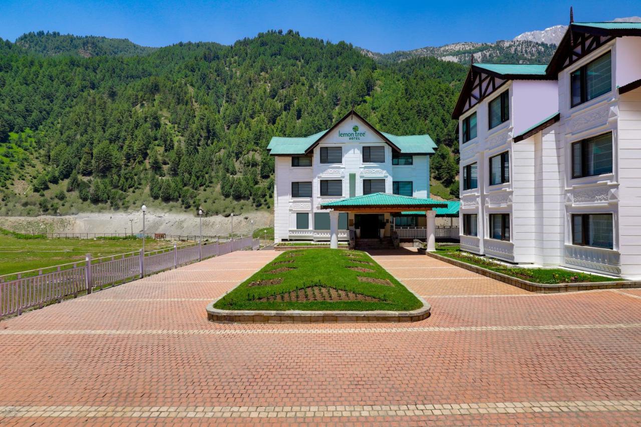Lemon Tree Hotel, Sonāmarg エクステリア 写真