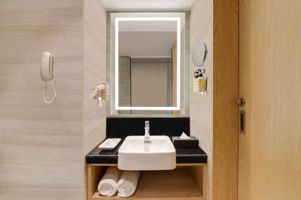 Lemon Tree Hotel, Sonāmarg エクステリア 写真