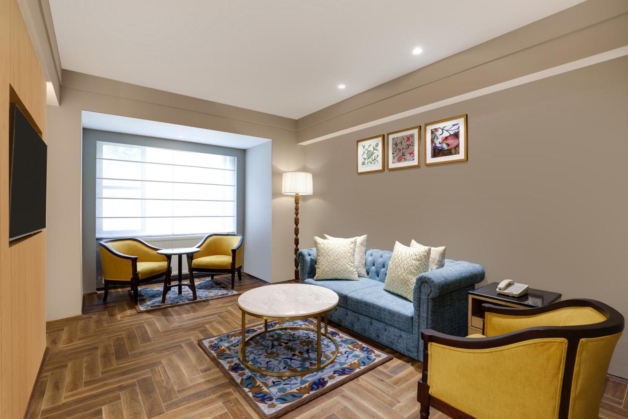 Lemon Tree Hotel, Sonāmarg エクステリア 写真